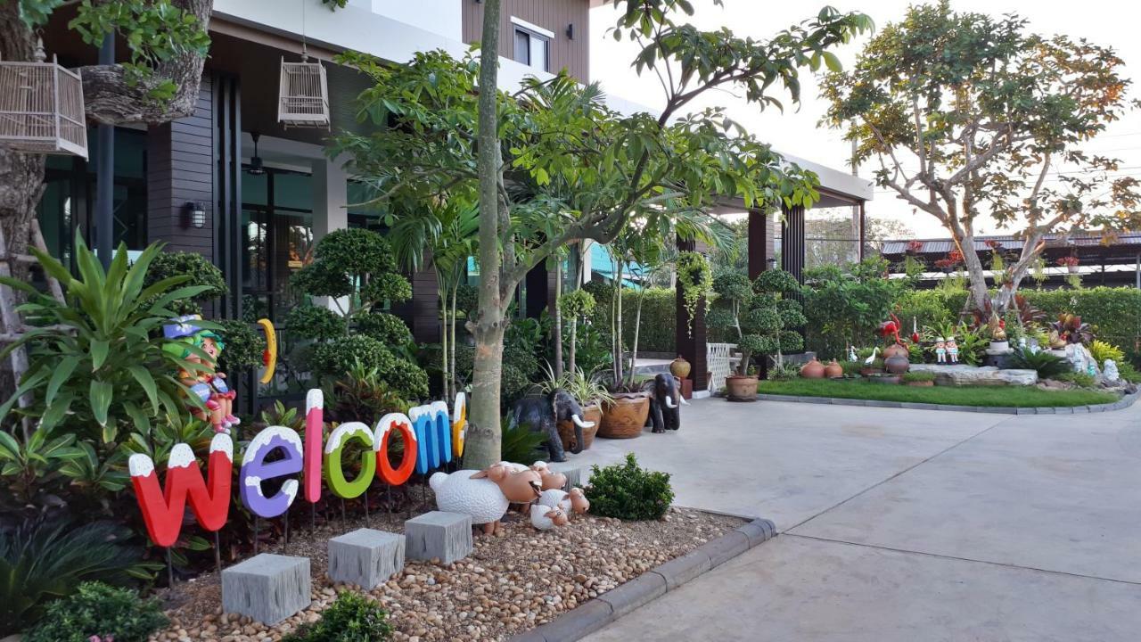 Aparthotel Baan Lita Phimai Exteriér fotografie